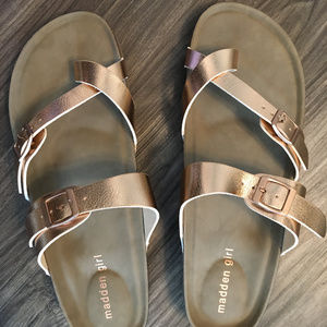 Madden Girl Brycee sandal, rose gold, size 10, NWT
